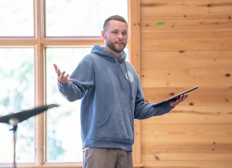 Delmarva Christian High School alumnus Micah Magee joined students for the three-day retreat, guiding them with multiple sermons and sessions.